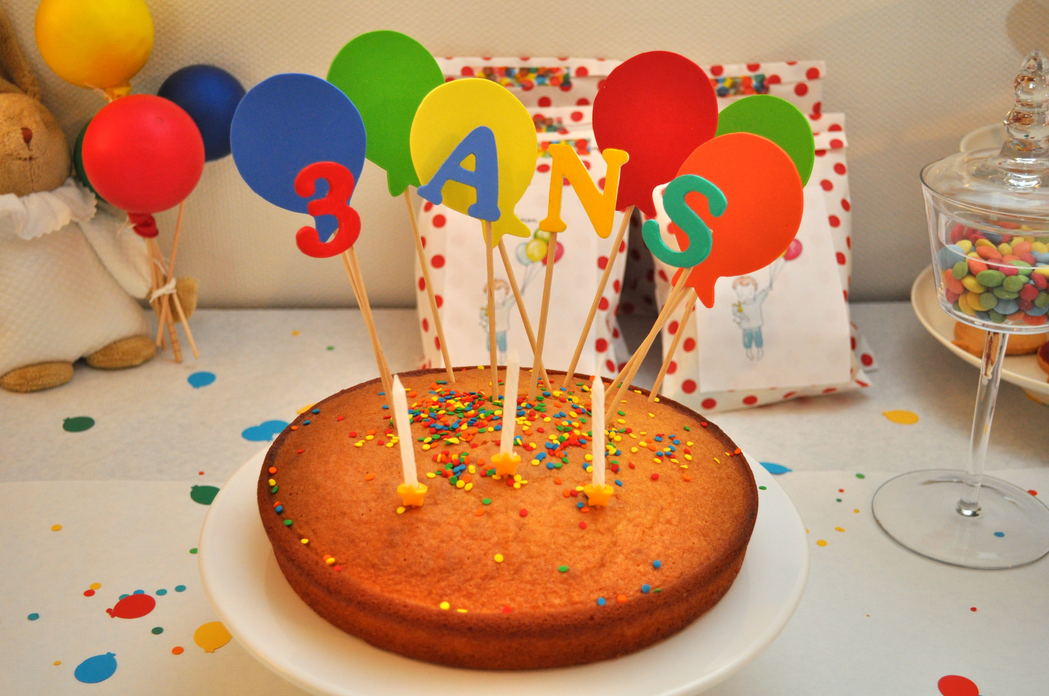 gateau d anniversaire 3 ans - Gâteau d'anniversaire pour les 3 ans d'un enfant Recette 